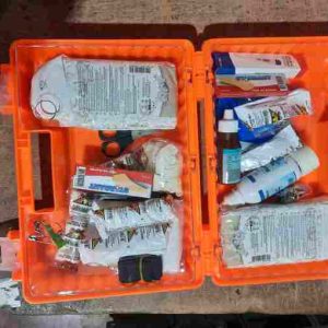 PLS. İŞYERİ İLKYARDIM SETİ ULTRA LUX DUVARA MONTE EDİLEBİLİR HIRDAVAT