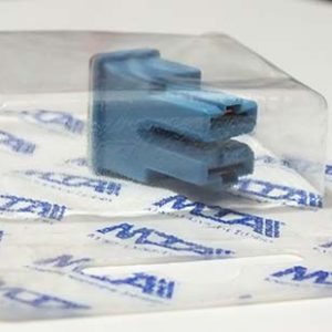 0470020 UZUN YIRTMAÇLI DİŞİ SİGORTA 20 AMPER GÖK MAVİSİ