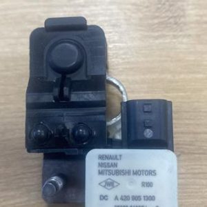 AKÜ GERİLİM KAPTÖRÜ CLIO V-CAPTUR II 250820499R