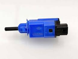 2532500Q0B DEBRİYAJ PEDAL MÜŞÜRÜ CLIO IV-CAPTUR-MEGANE III-IV-TRAFIC-DUSTER 253251679R-253253894R-2532500Q0B