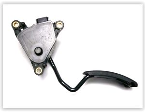 GAZ PEDALI KAPTÖR CLIO III 8200297342