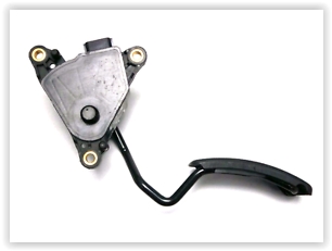 GAZ PEDALI KAPTÖR CLIO III 8200297342