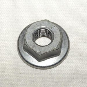 EKSANRİK MİL SAPLAMA SOMUNU CLIO-KANGOO-MEGANE-FLUENCE 8200793248