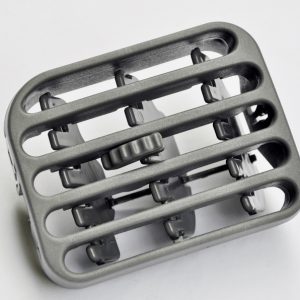 HAVALANDIRMA IZGARASI GRİ SOL CLIO 2 2004-2009 7702258375